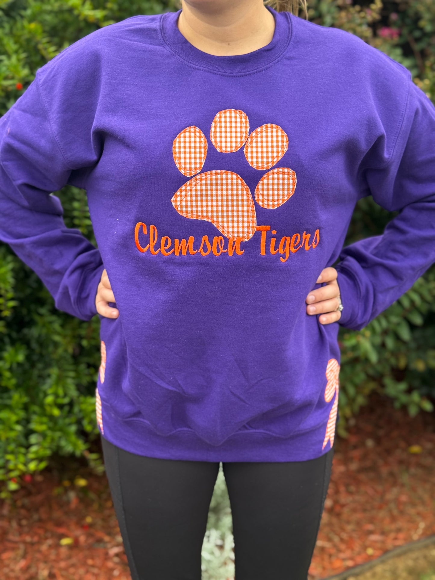 Clemson Tigers Applique Embroidered Sweatshirt