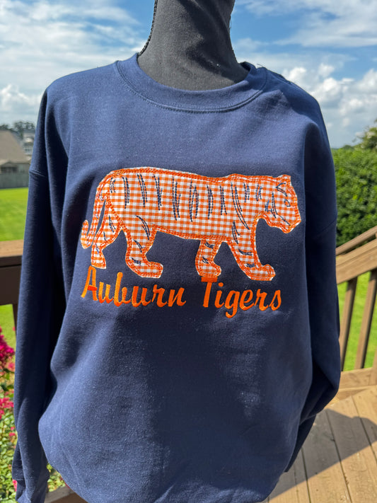 Auburn Tigers Applique Embroidered Sweatshirt