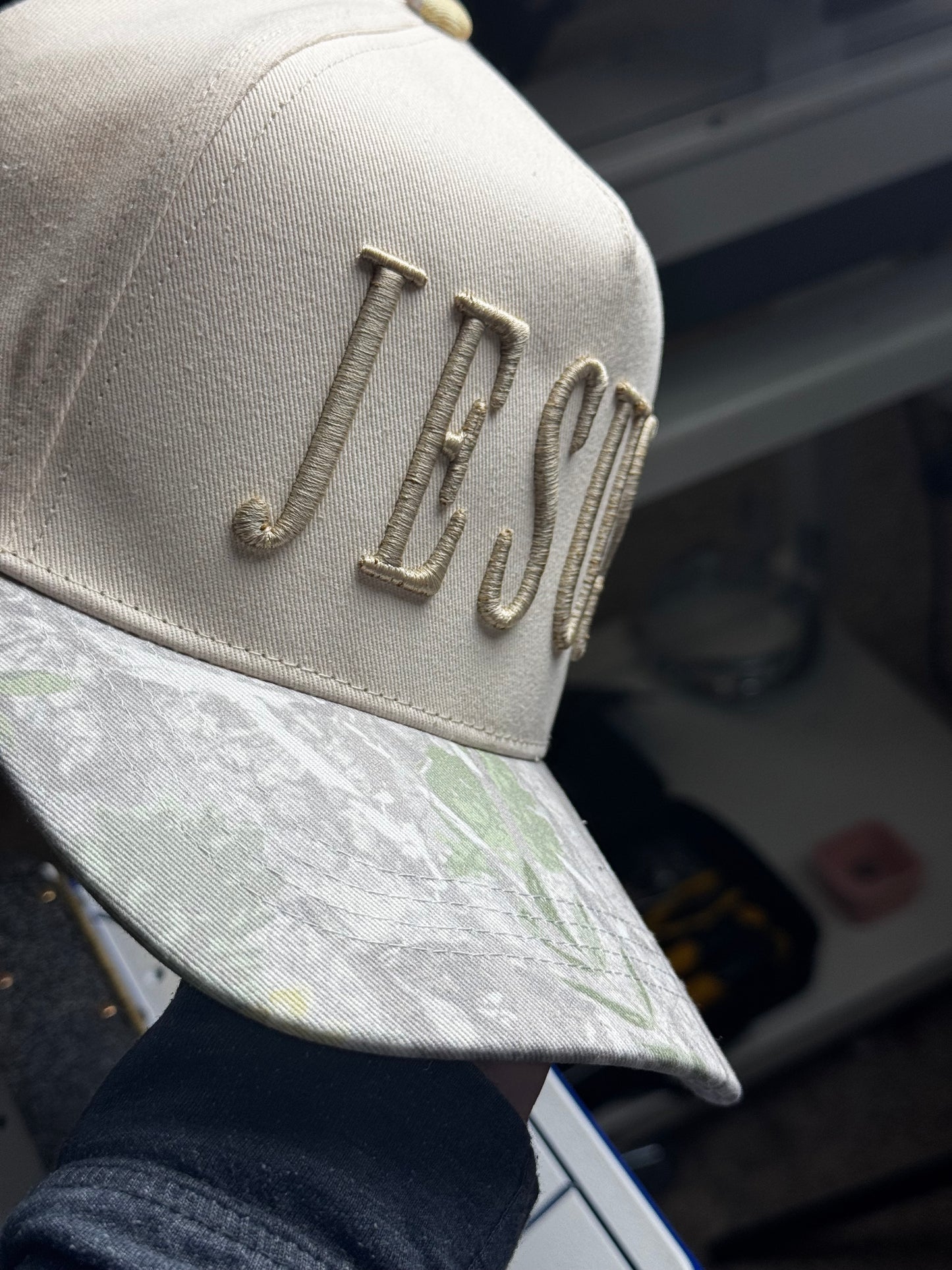 Jesus Puff embroidered David and young Cap