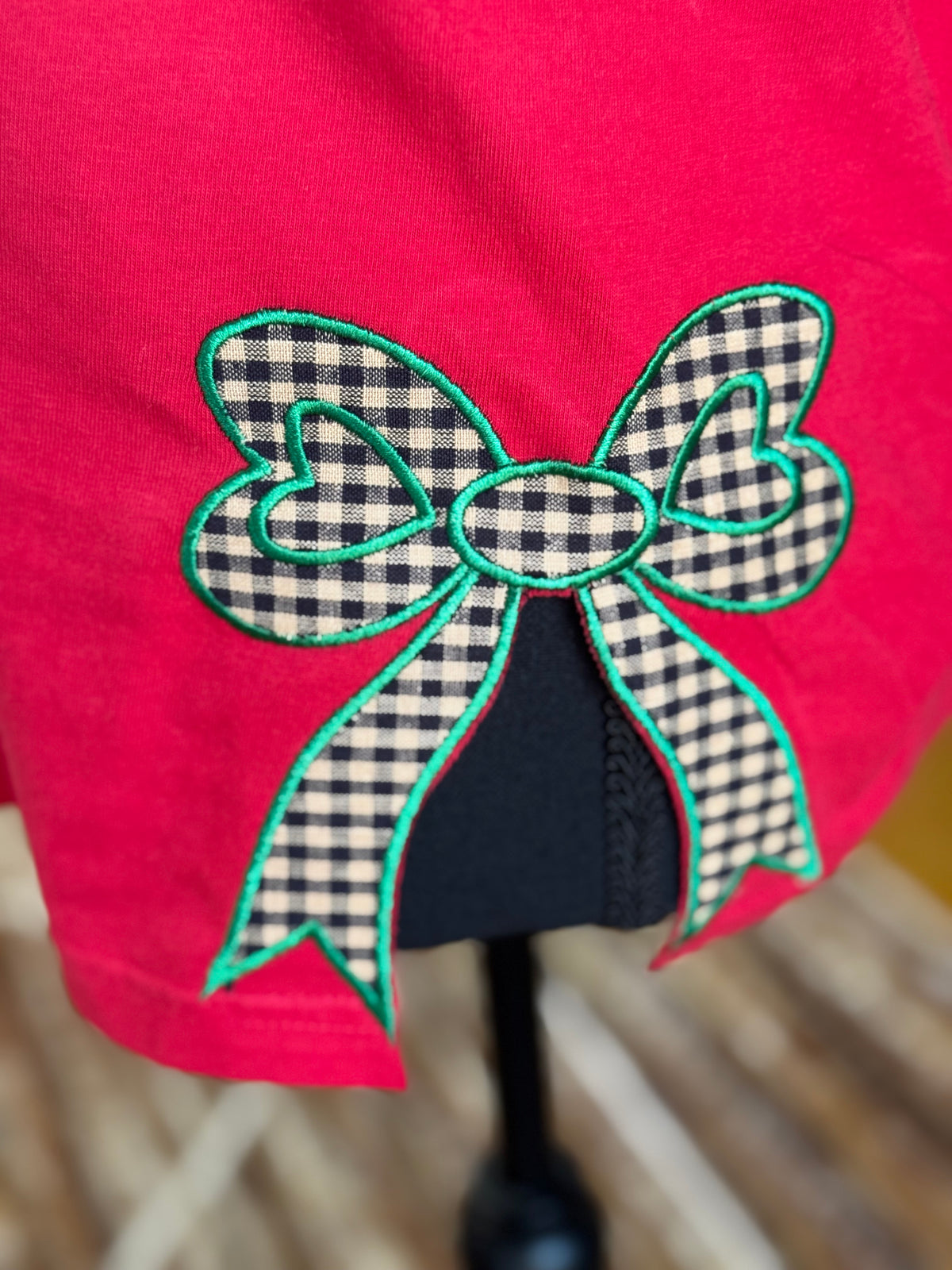 Christmas appliqué embroidered T-Shirt