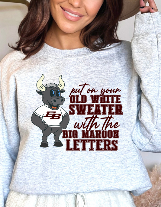 East Bernard Old White Sweater Sweatshirt