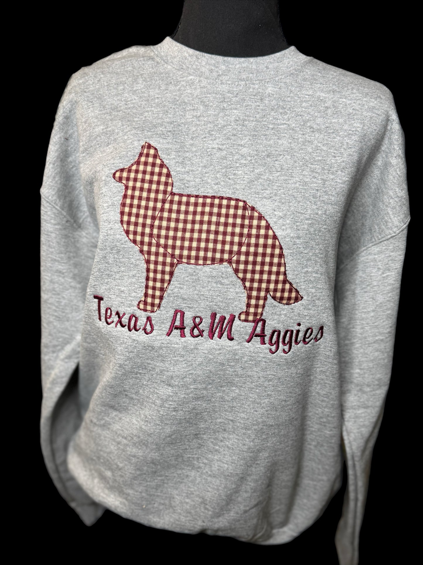 Aggies Appliqué Embroidered Gildan Sweatshirt